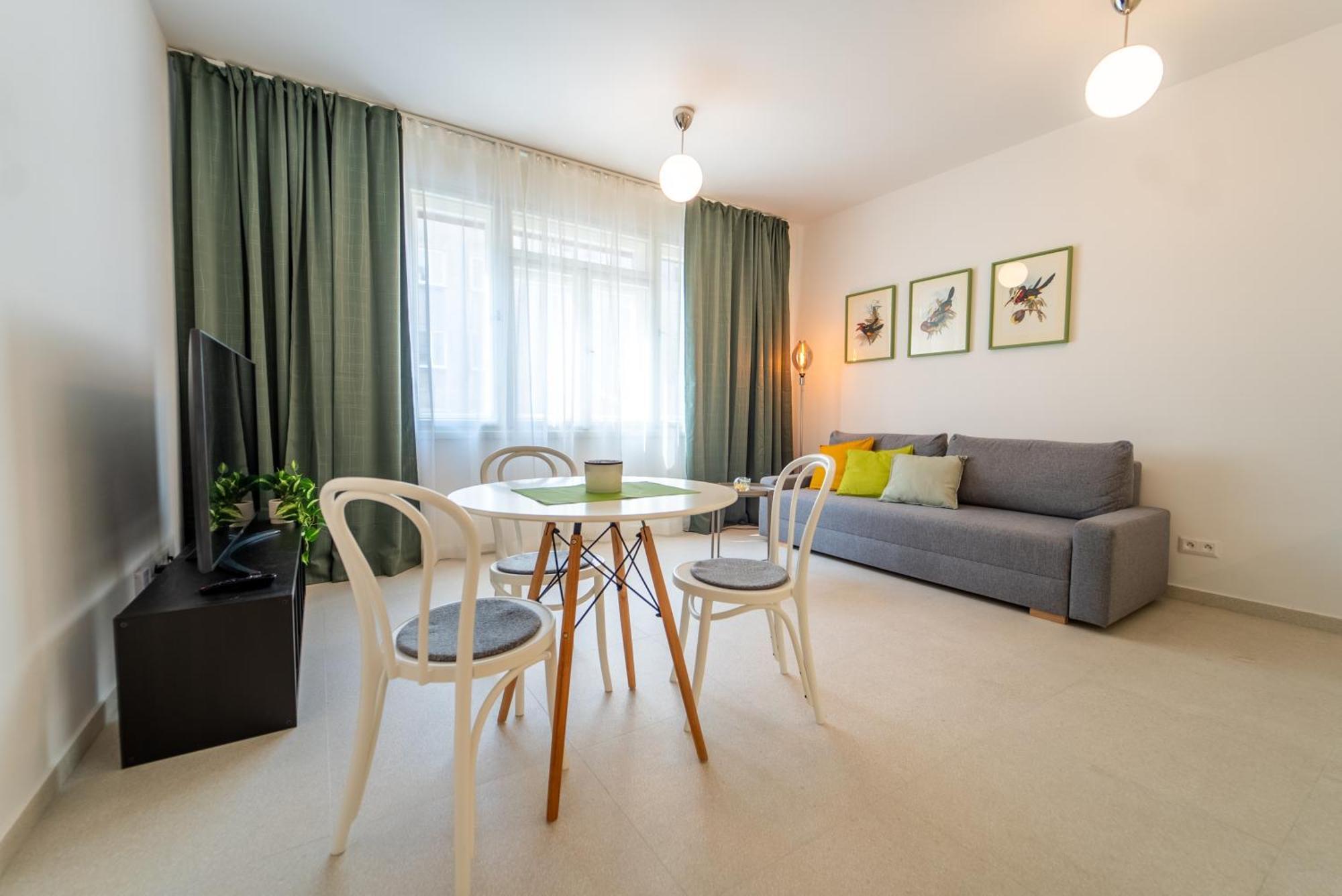 Verve Home Old Town Dunajska 2 บราติสลาวา ภายนอก รูปภาพ